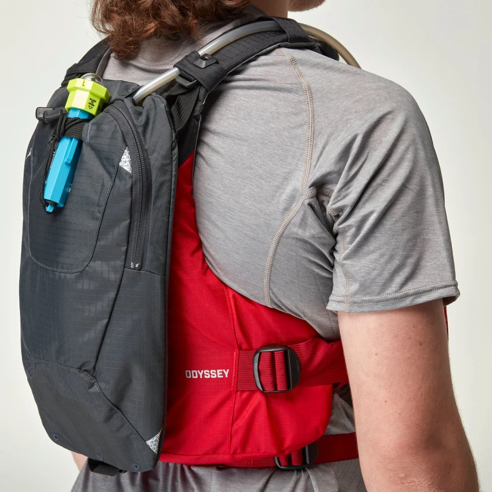 nrs swig pfd hydration pack 2l nrs swig pfd hydration pack 2l