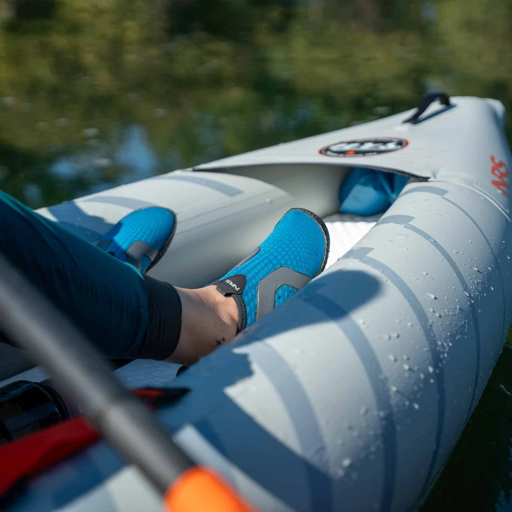 nrs akamai 110 inflatable kayak nrs akamai 110 inflatable kayak